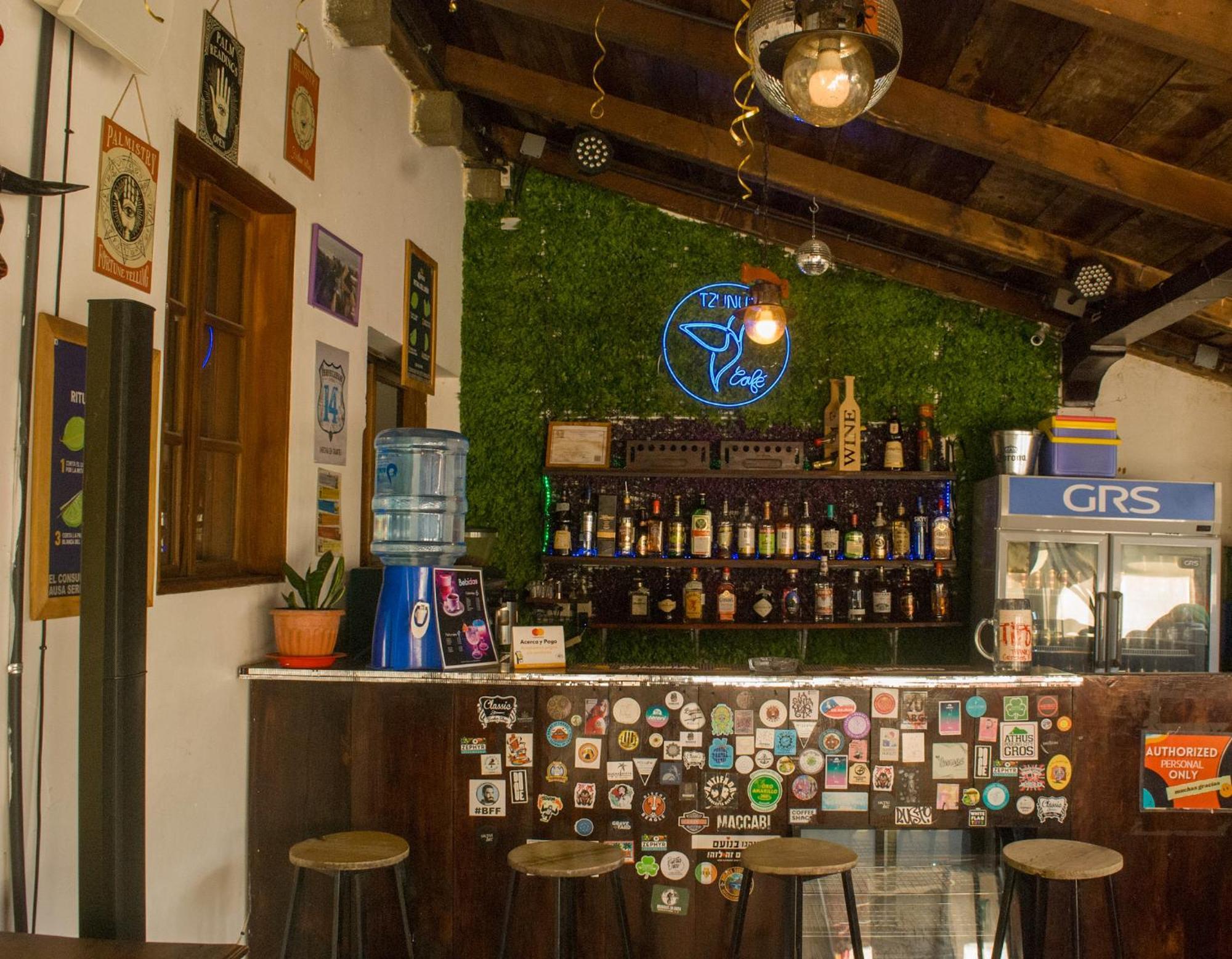 Tzunun Hostel Antigua Екстер'єр фото